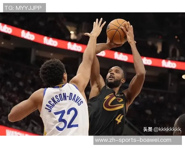 莫布里上半场表现出色高炮台状态回暖贡献10分5板2助1帽三分命中率高达66 莫布里上半场表现出色高炮台状态回暖贡献10分5板2助1帽三分命中率高达66