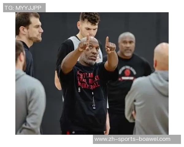 开拓者训练营第三日精彩回顾杨瀚森与克林根的对决瞬间 开拓者训练营第三日精彩回顾杨瀚森与克林根的对决瞬间