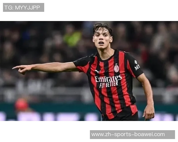 米兰对比萨前瞻莱奥与希门尼斯联手冲击阿尔比奥尔防线